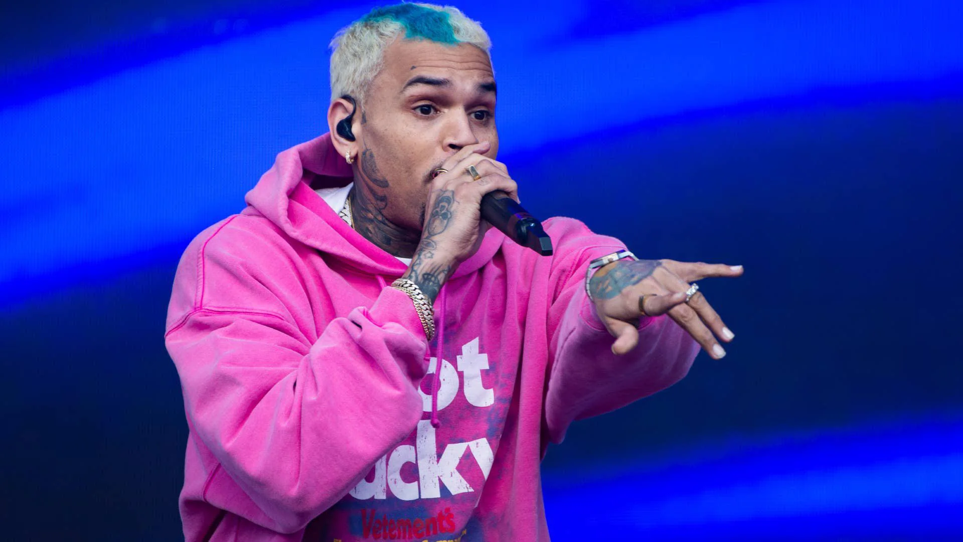 Chris Brown Live in Denver